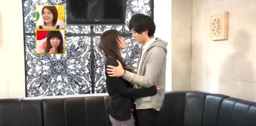 天作之合：《先接吻后恋爱》第34期24岁女与23岁男相遇